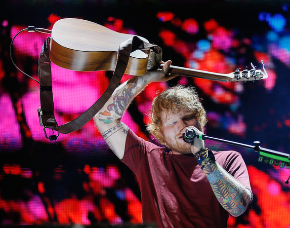 575238333BL018_Ed_Sheeran_I